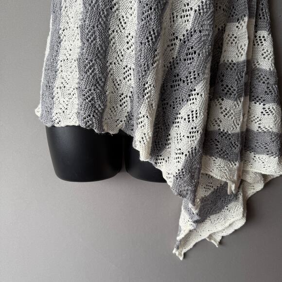 Anthropologie Moth sz One Size gray white striped poncho linen knit top NWOT - Picture 4 of 9
